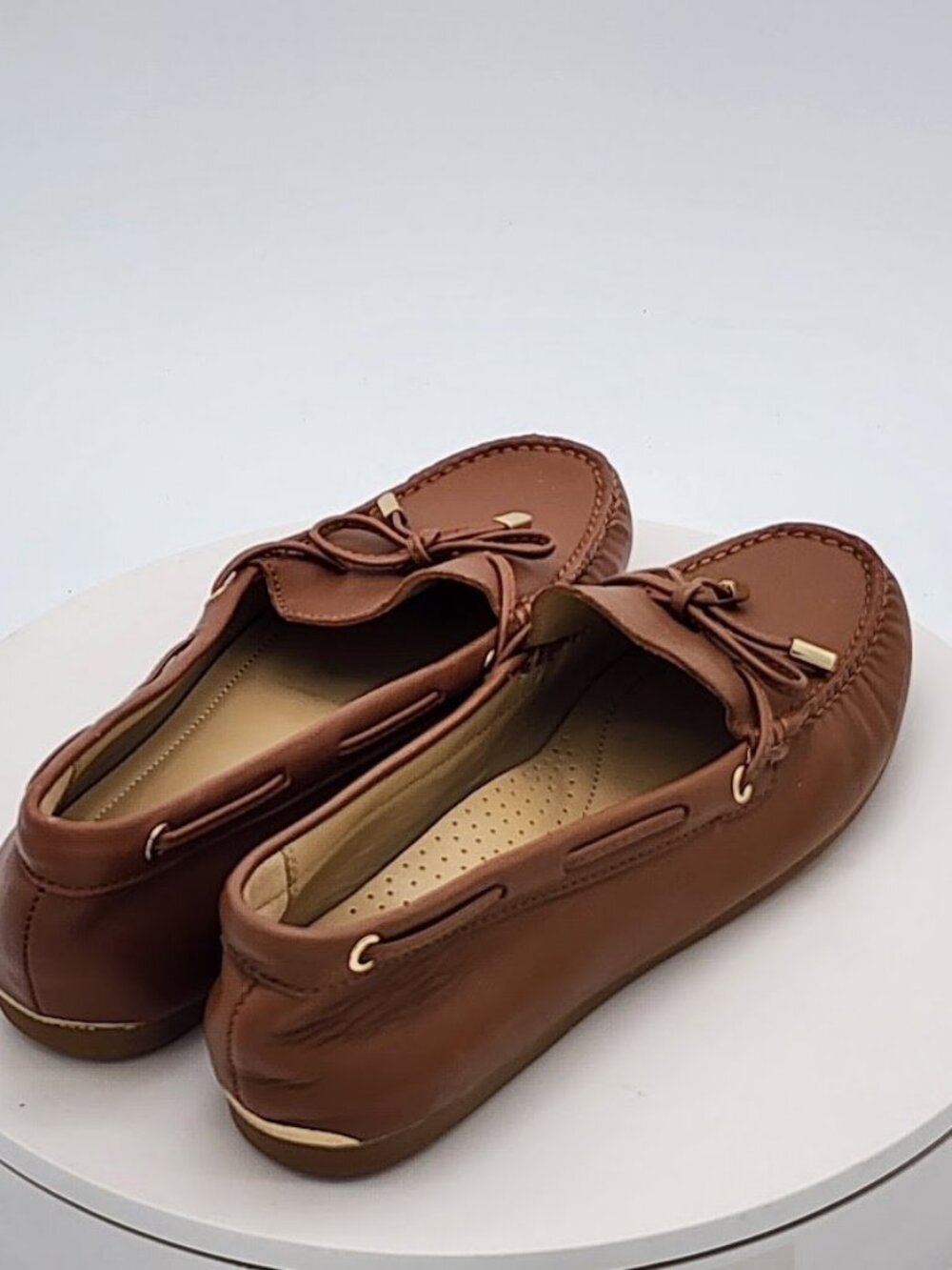 Michael Kors Sutton Moc Brown Leather Bow Loafers Women’s Size 9.5 - Picture 3 of 9